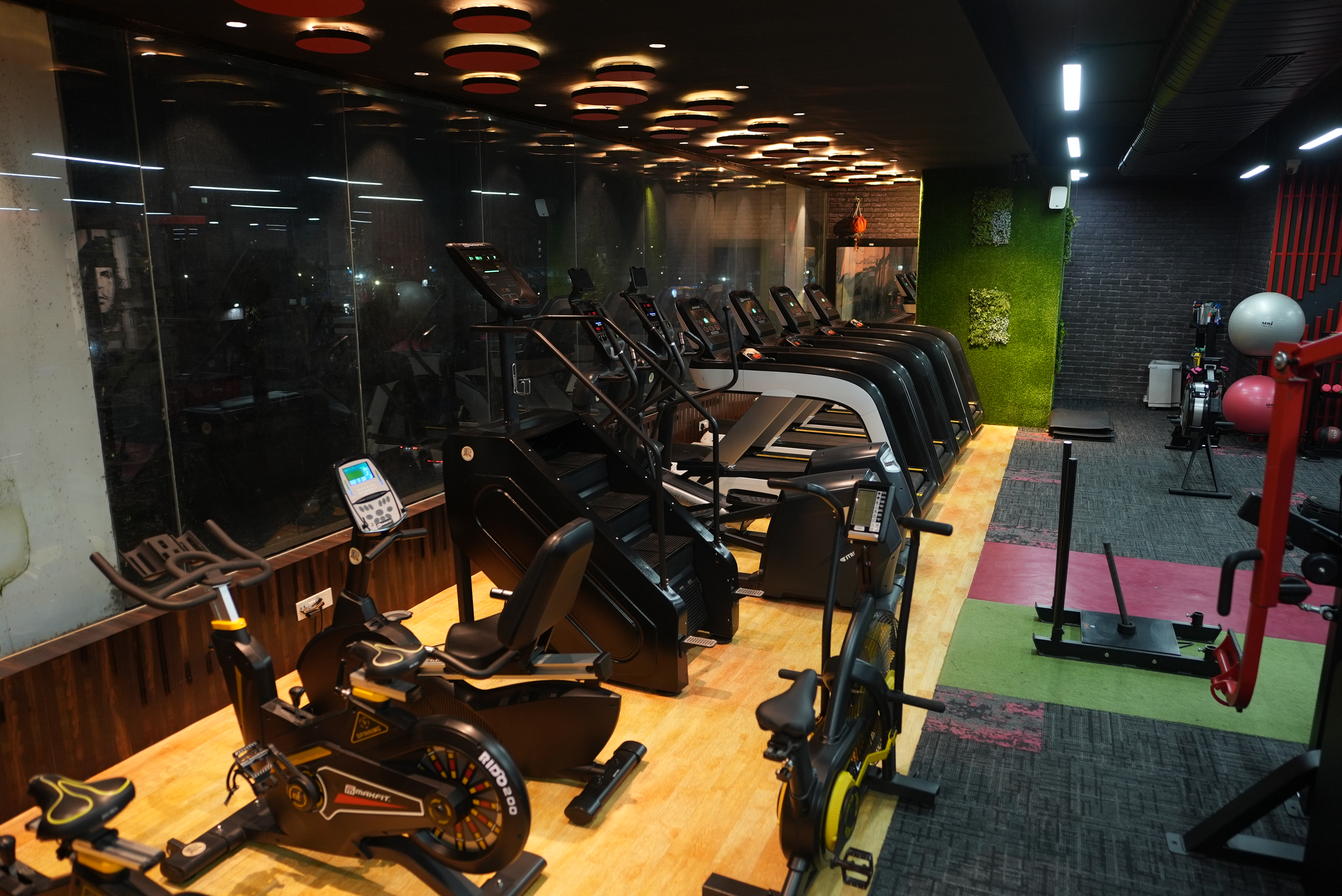 Gallery image 1